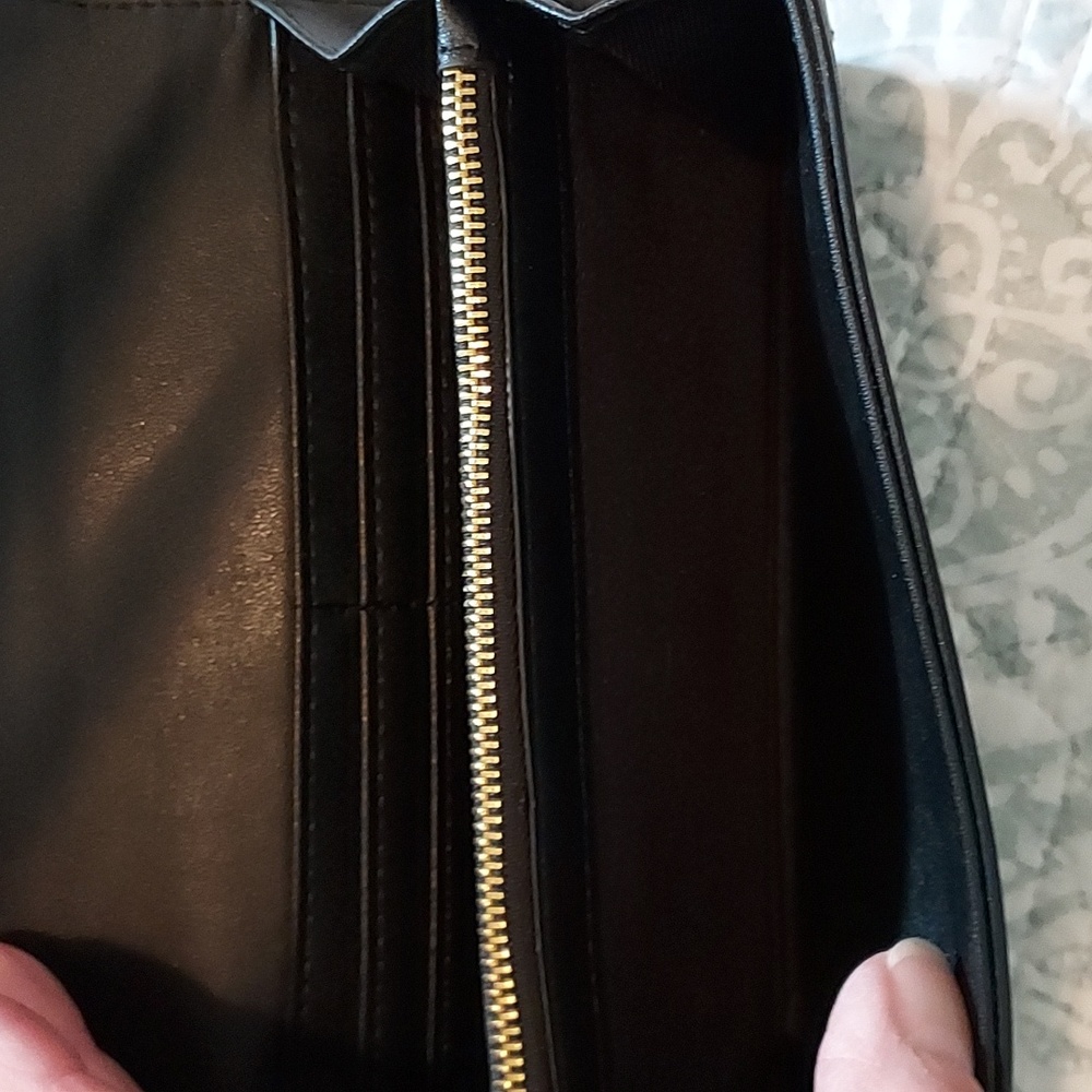 Wallet - Picture 5 of 5